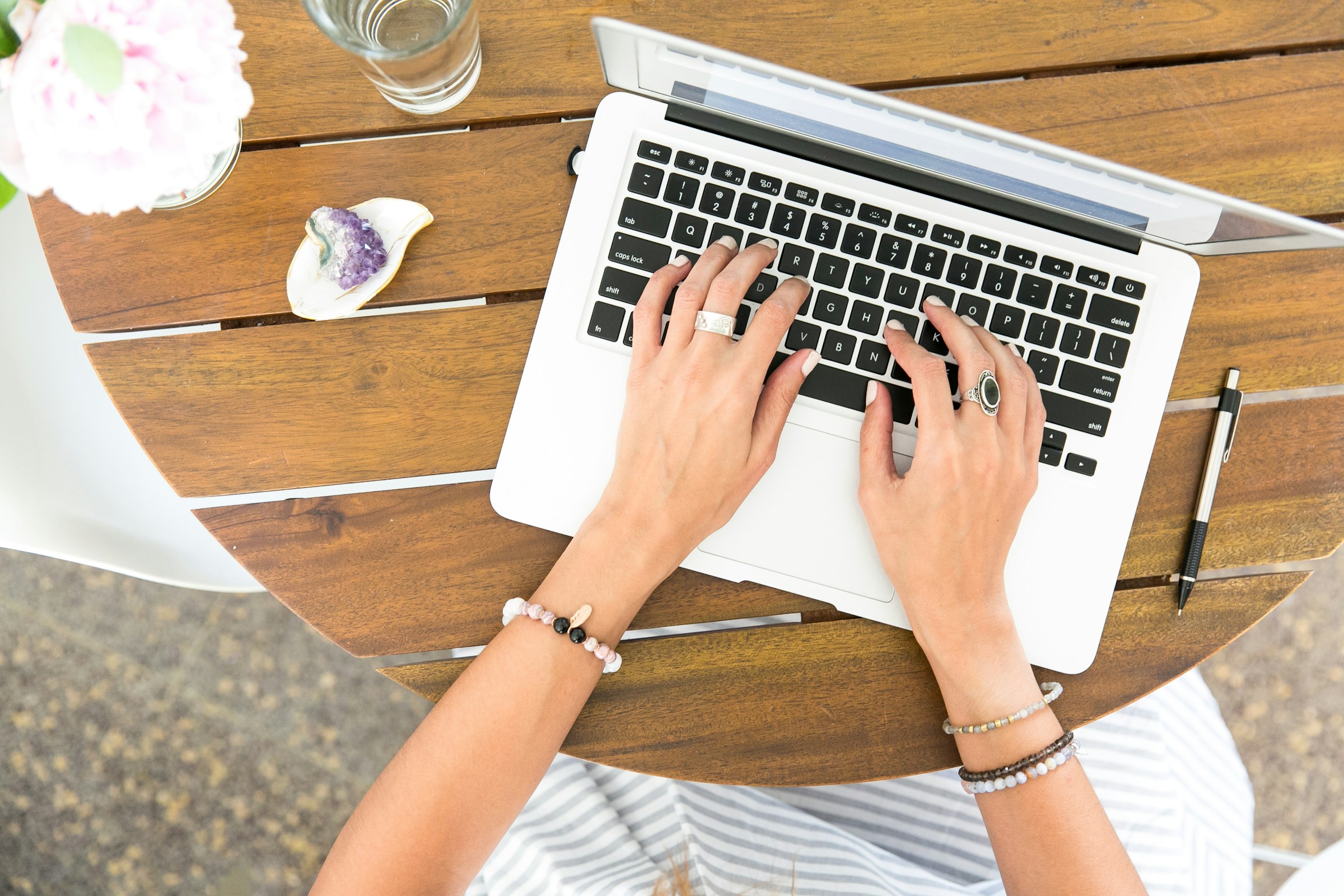 How to Choose a Blog Niche That Actually Makes Money