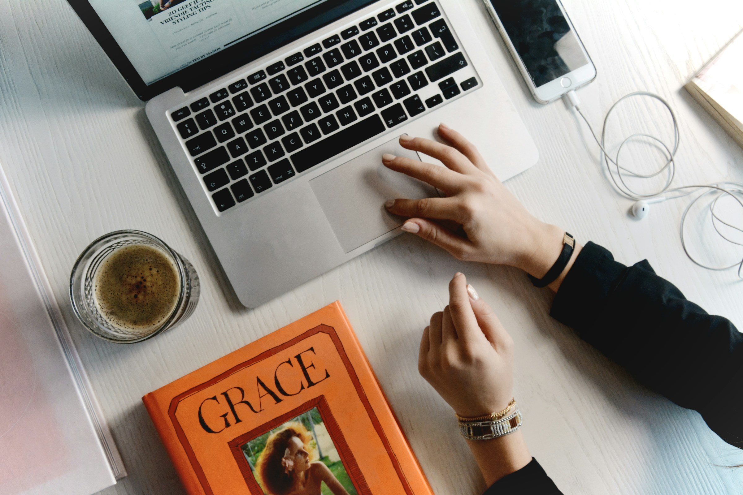 How to Start a Website From Scratch in 10 Simple Steps